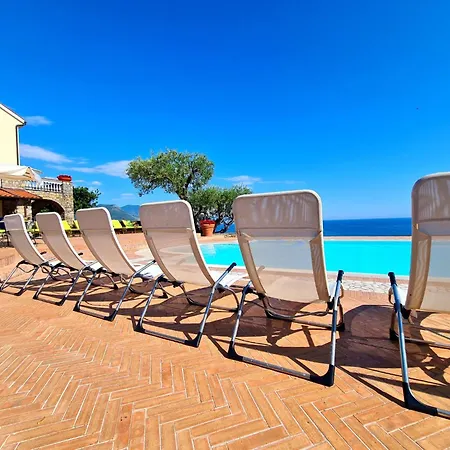 Casa de férias Traumvilla Mit Panoramapool By Interhome Vibonati