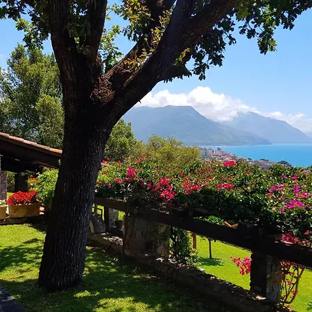 Traumvilla Mit Panoramapool By Interhome