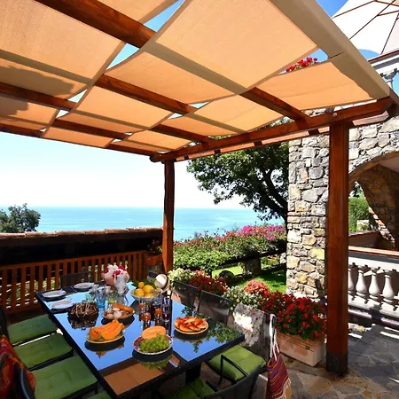Traumvilla Mit Panoramapool By Interhome *