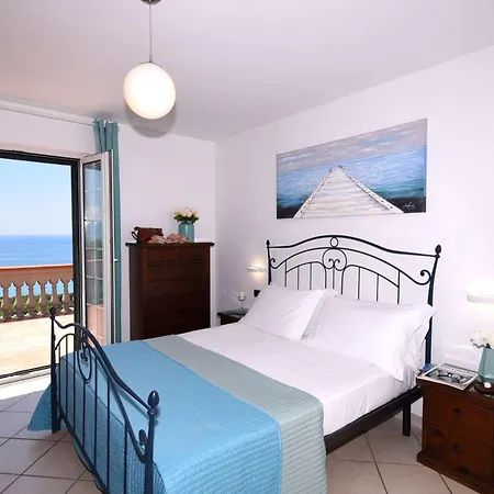 Traumvilla Mit Panoramapool By Interhome Casa de férias *
