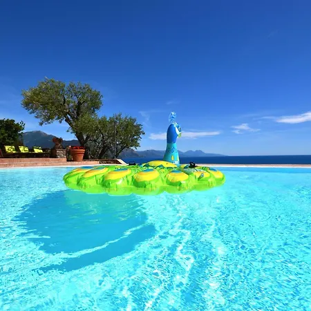Casa de férias Traumvilla Mit Panoramapool By Interhome Vibonati